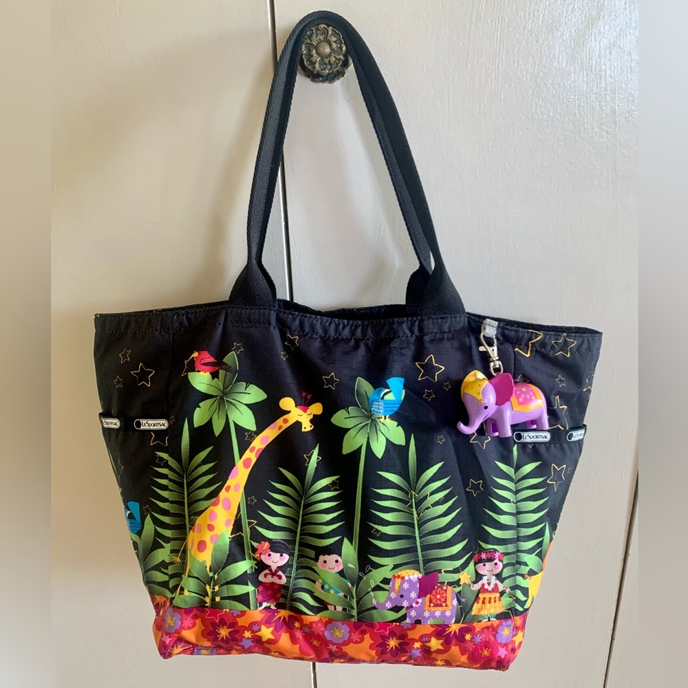 LeSportsac Disney It’s a Small World Singing Stars Tote Bag *Limited Edition*